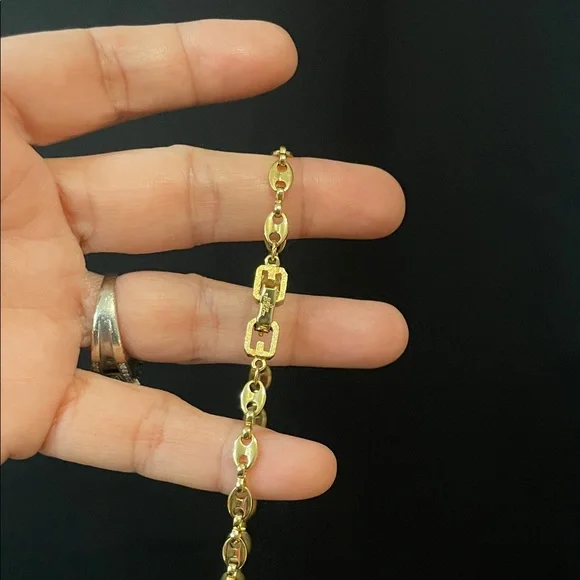 VINTAGE Givenchy NECKLACE EUC Gold - Picture 12 of 13